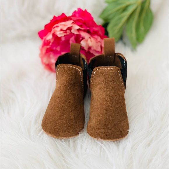 NEW | Freshly Picked Baby/Toddler Suede Chelsea Boots - Picture 2 of 7